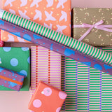 Geschenkpapier-Rolle • Rot/Rosa Weihnachtskugeln
