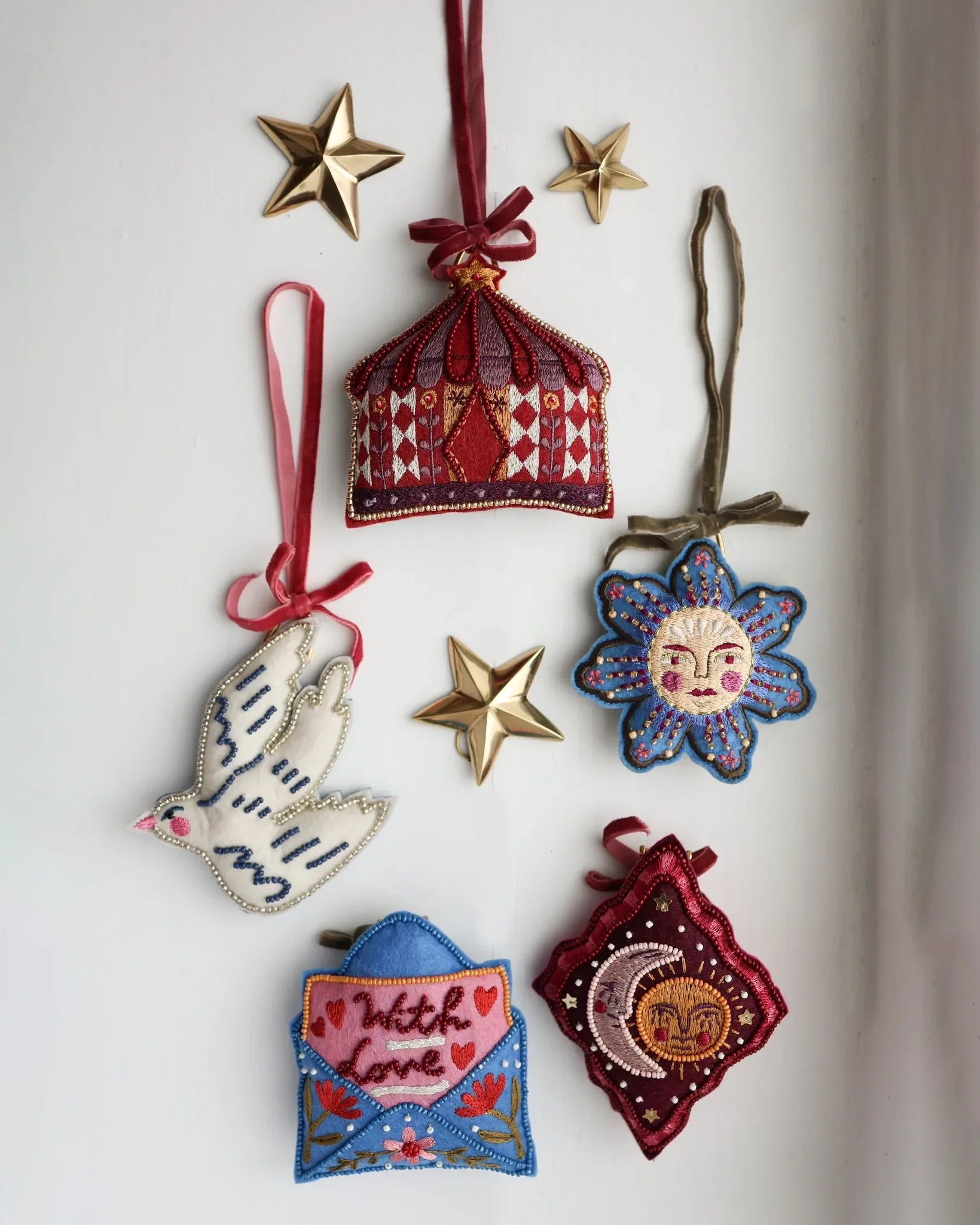 Ornament • Circus