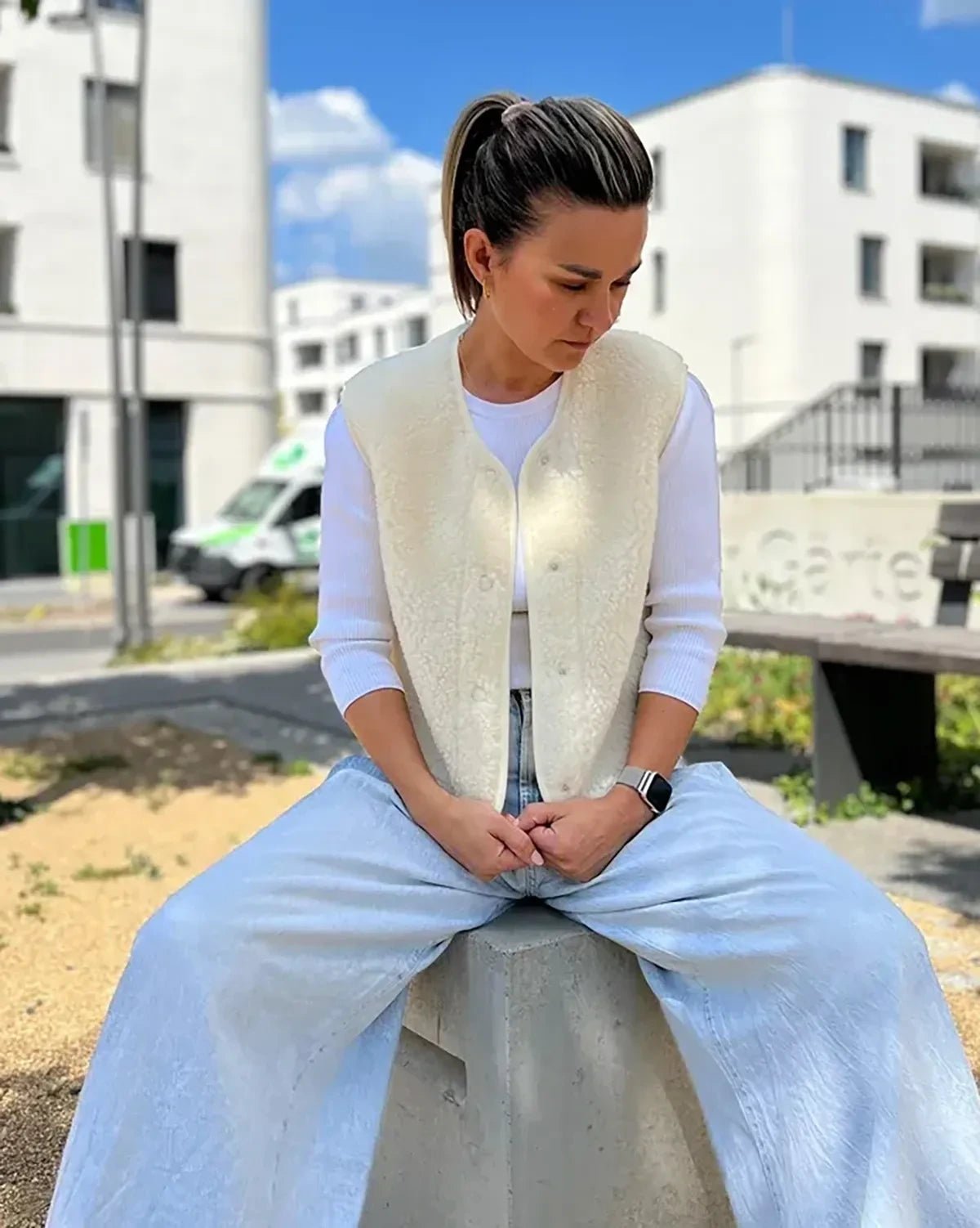 Alwero - TYB Weste aus Wolle • Off - White (Weiß) - Weste - ROSA ECK Concept Store