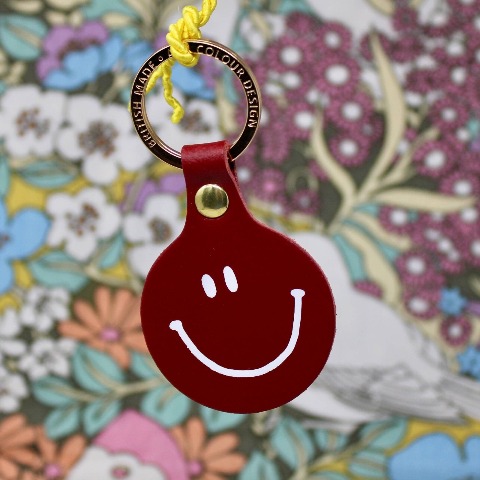 Ark Colour Design - FEELING LUSH Smiley Schlüsselanhänger • Dunkelrot - Schlüsselanhänger - ROSA ECK