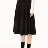 Ausgestellter Jersey-Midirock in Schwarz von ARMEDANGELS – Ansicht 1