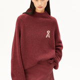 ICONIC Å MONALAA BOUCLÉ Strickpullover • velvet ember