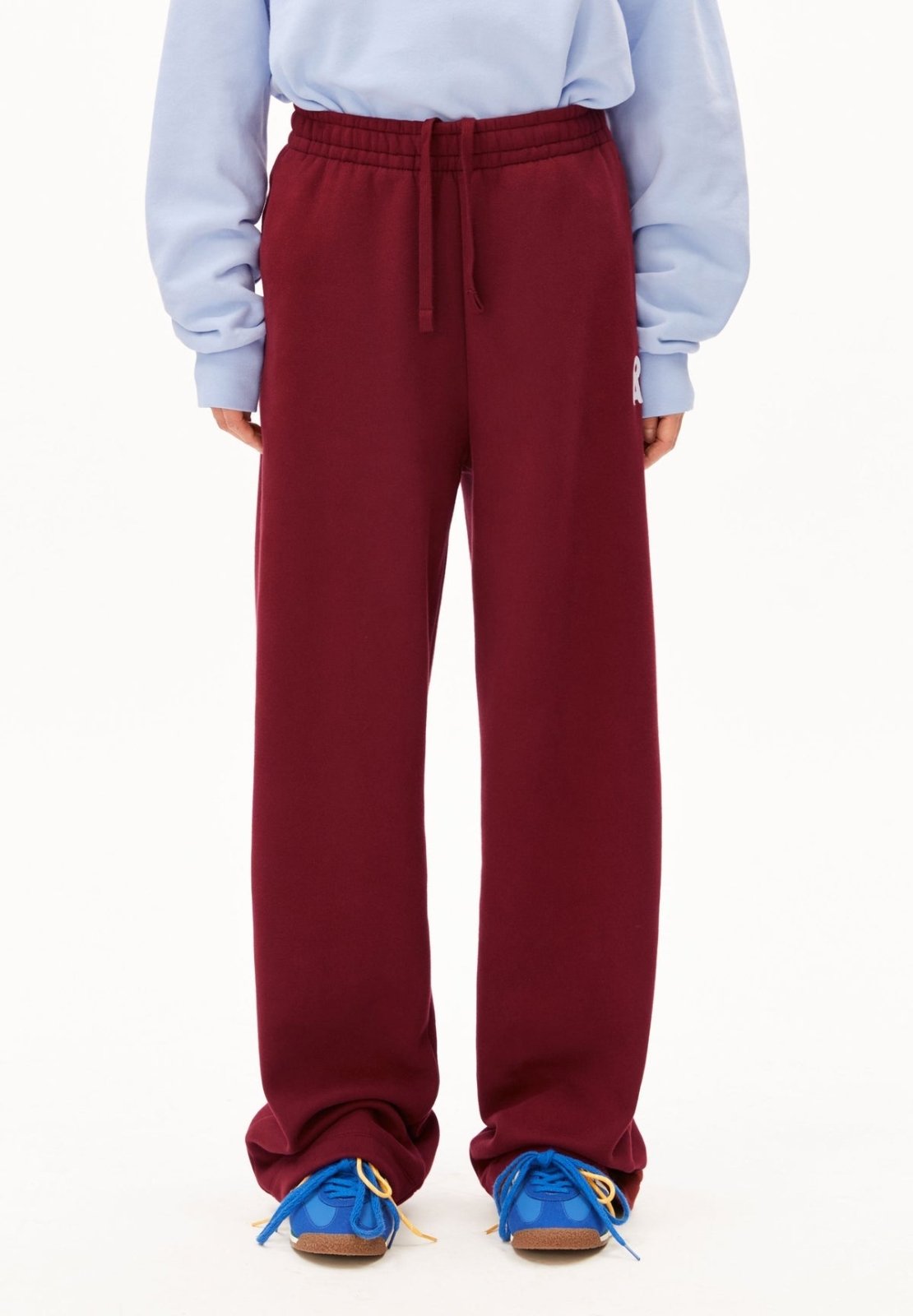ARMEDANGELS - ICONIC Å IVAARA Sweathose • velvet red - ROSA ECK