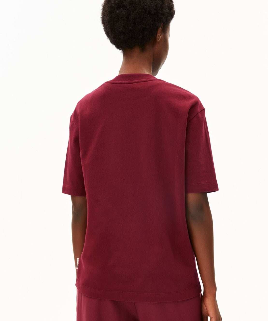 ARMEDANGELS - ICONIC Å TARJAA T-Shirt • velvet red - ROSA ECK