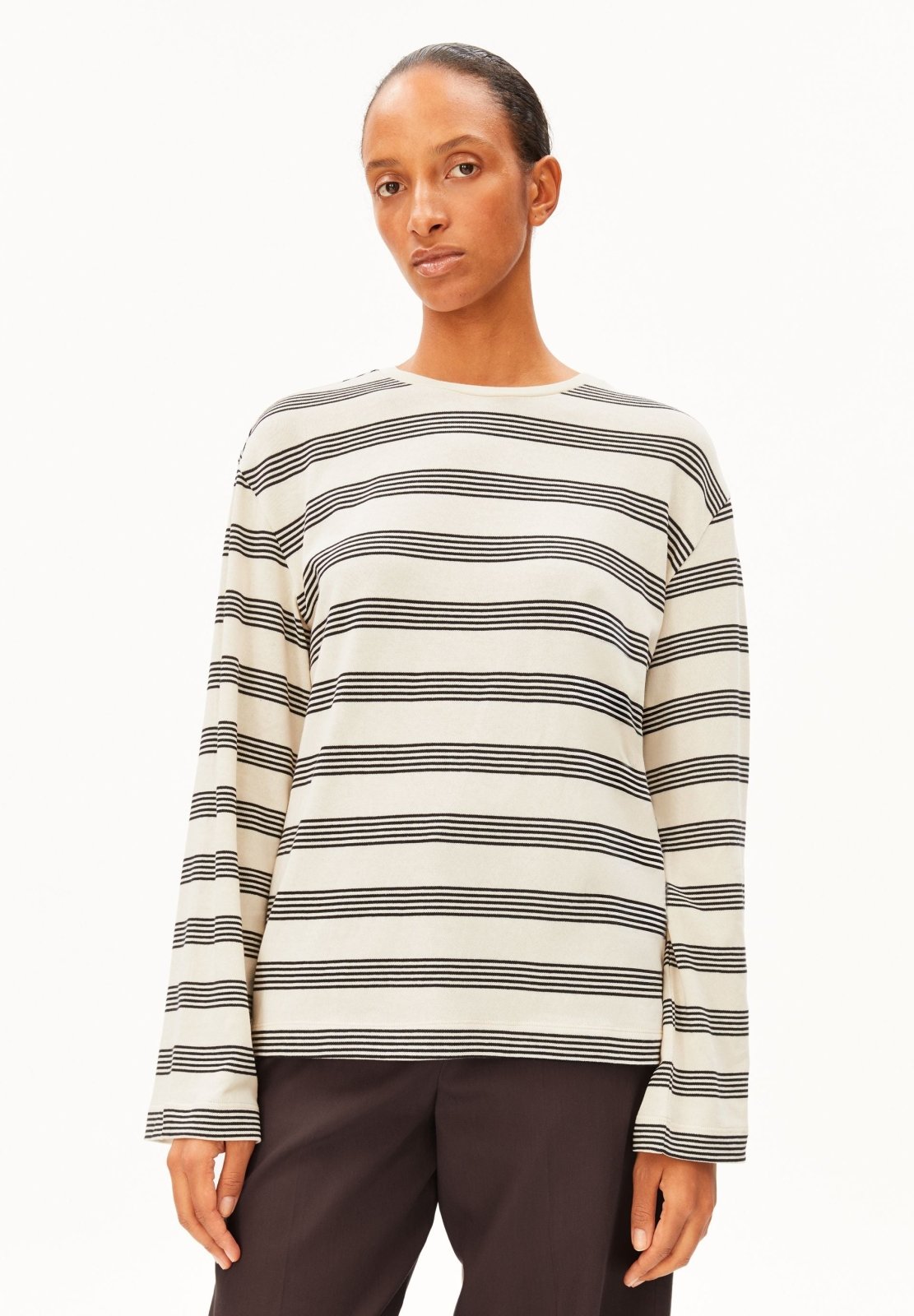 MARYNAA FINE STRIPE Langarmshirt oatmilk-black von ARMEDANGELS