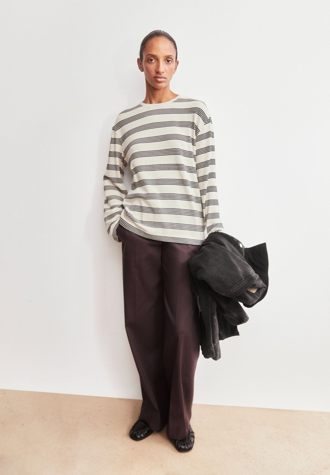 MARYNAA FINE STRIPE Langarmshirt oatmilk-black von ARMEDANGELS