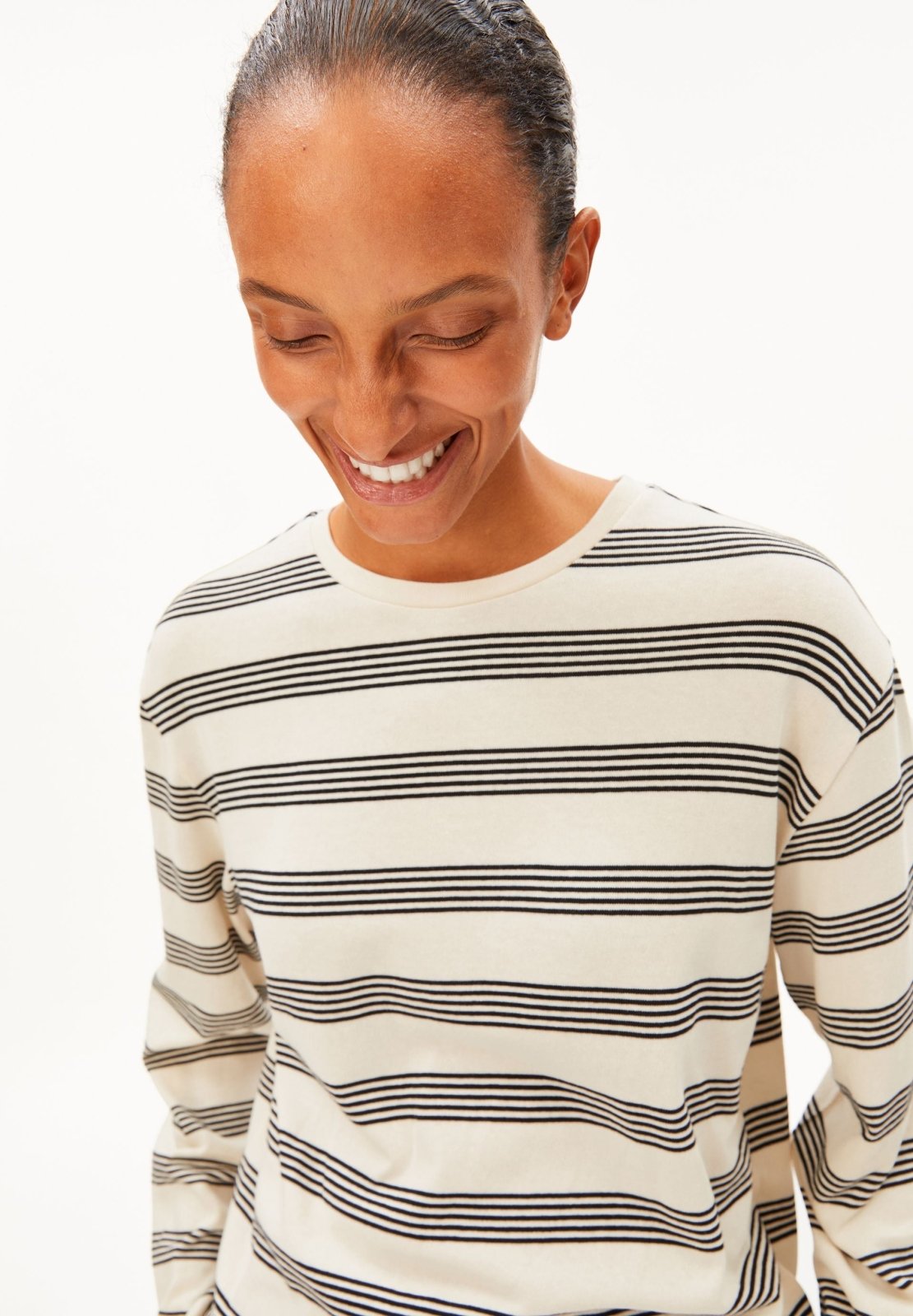 MARYNAA FINE STRIPE Langarmshirt oatmilk-black von ARMEDANGELS