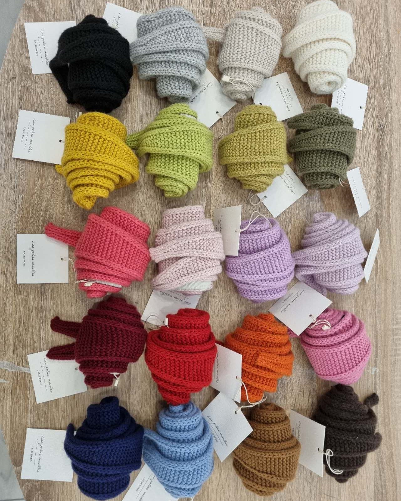 Calie Paris - Kleiner Strickschal Dunkelgrün - Schal - ROSA ECK