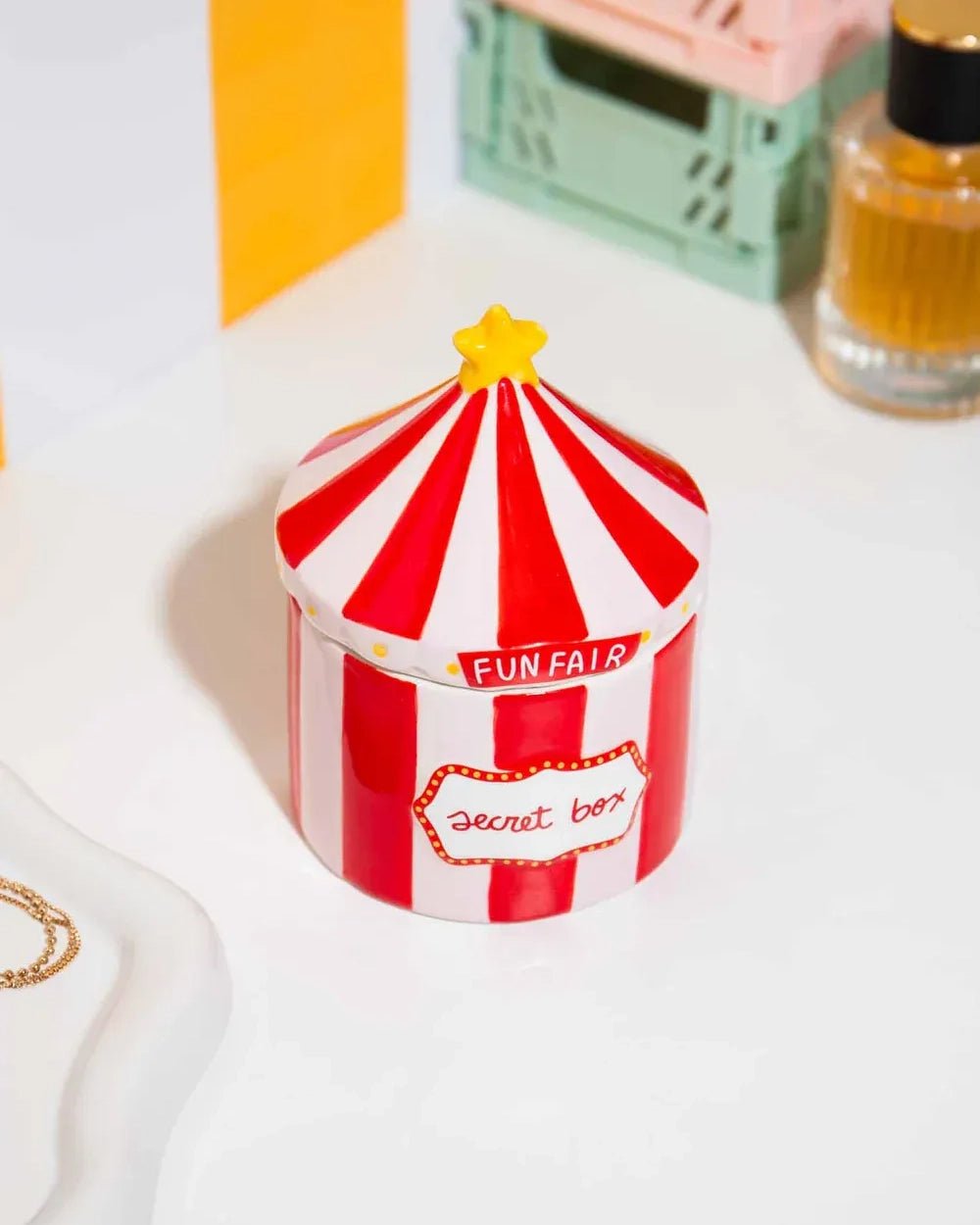 DOIY - FUNFAIR Aufbewahrungsbox Zirkuszelt - Dose - ROSA ECK