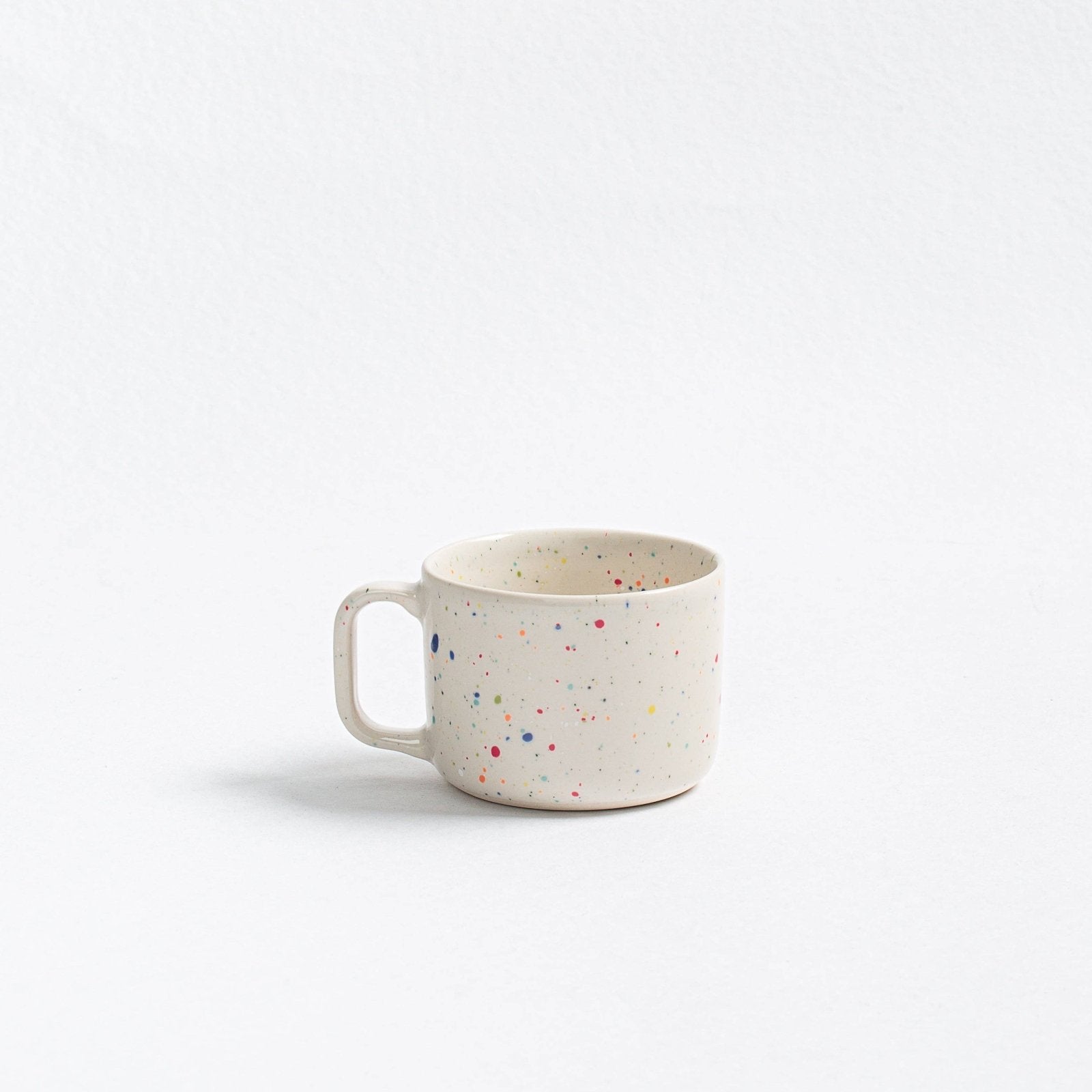 Egg Back Home - NEW PARTY Tasse (240 ml) • Weiß - ROSA ECK