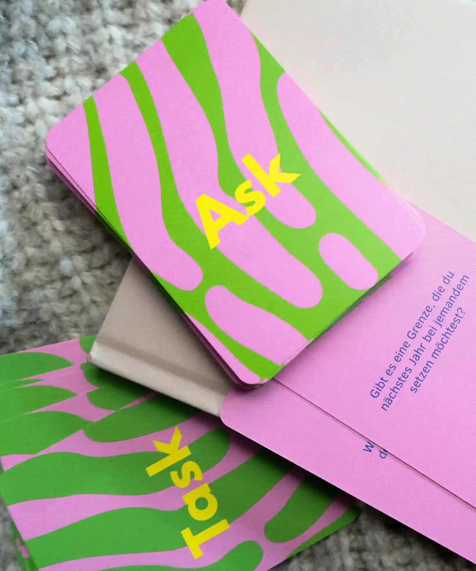 finimi - ASK & TASK Fragespiel | Birthday Edition - Fragespiel - ROSA ECK Concept Store