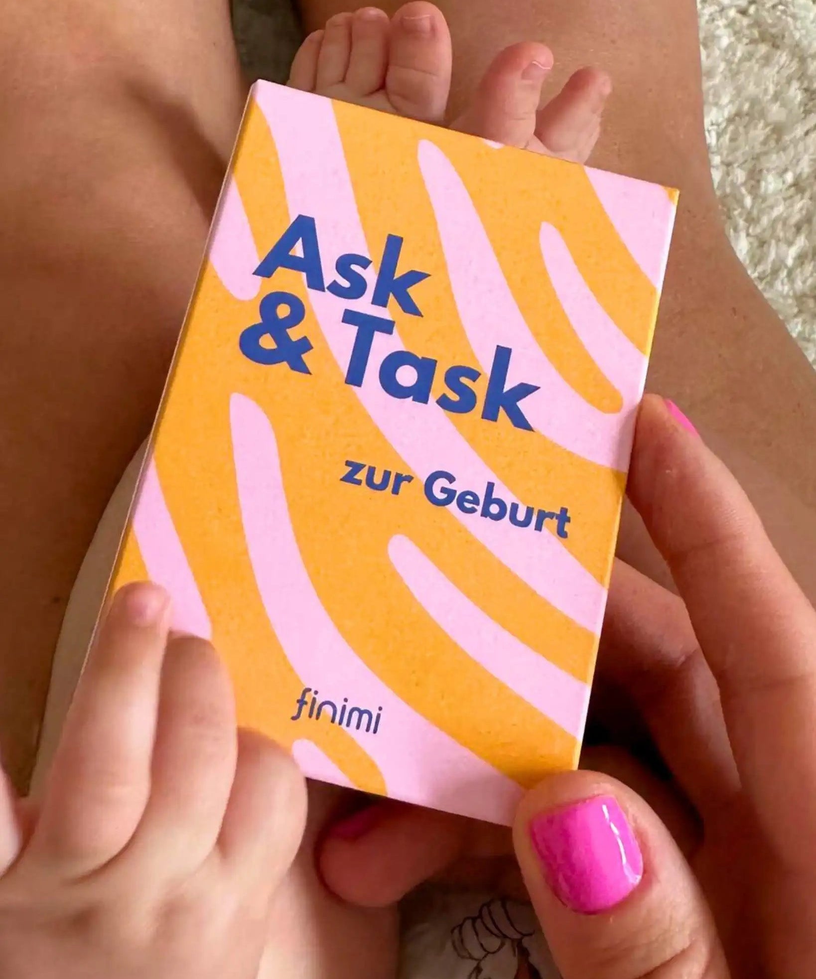 finimi - ASK & TASK Kartenset zur Geburt - Fragespiel - ROSA ECK Concept Store