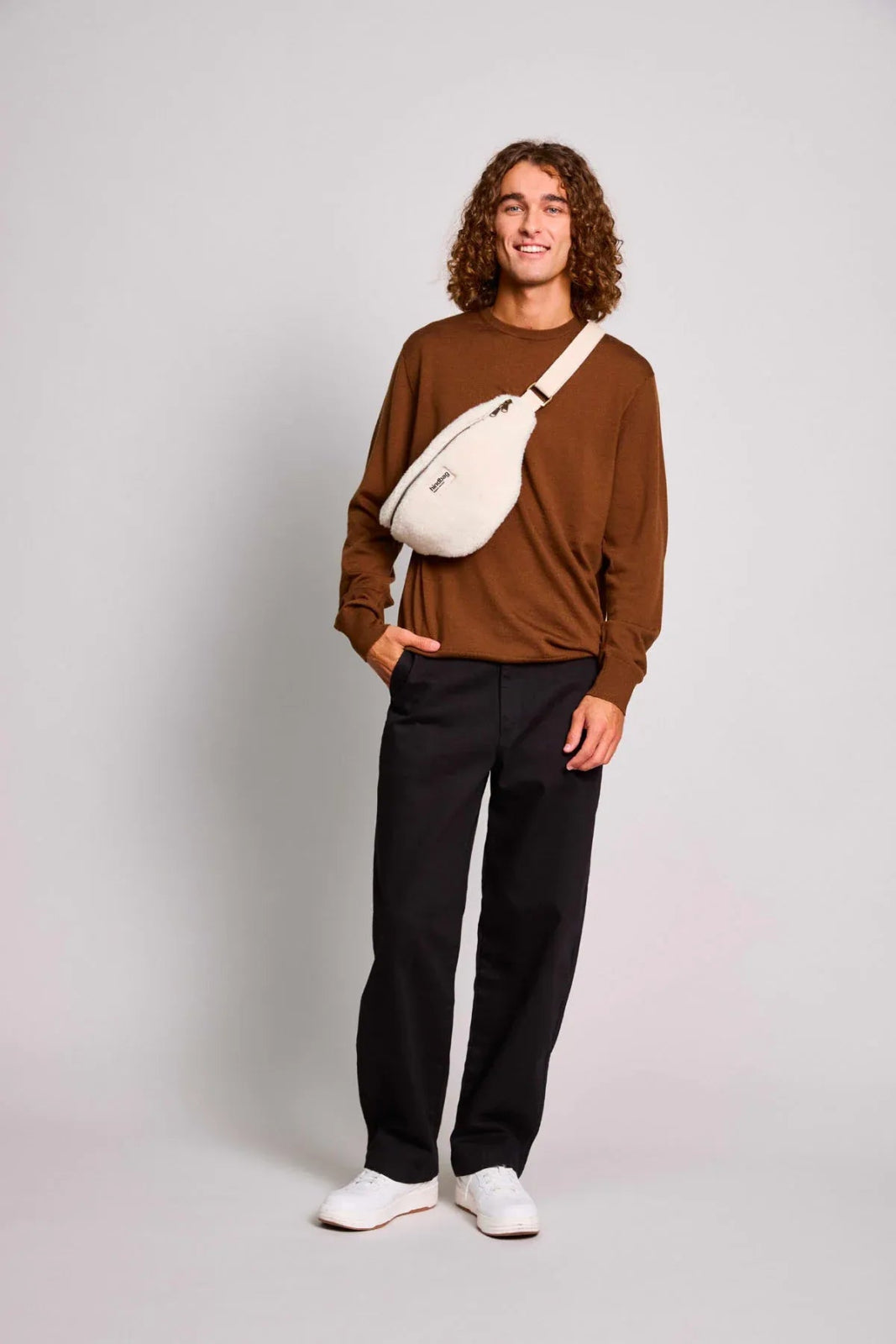 Hindbag - OLIVIA Bauchtasche • Teddy Weiß - Bauchtasche - ROSA ECK