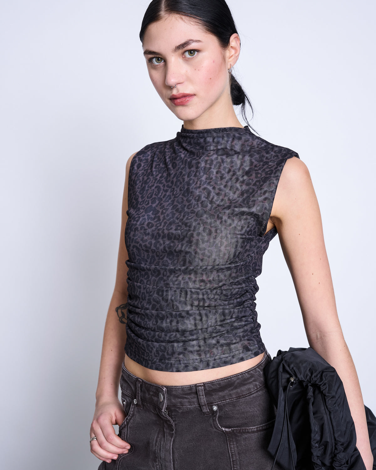 LAGUNA Mesh-Top • Dark Leo Print