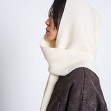 NIRA Kapuzenschal • Offwhite