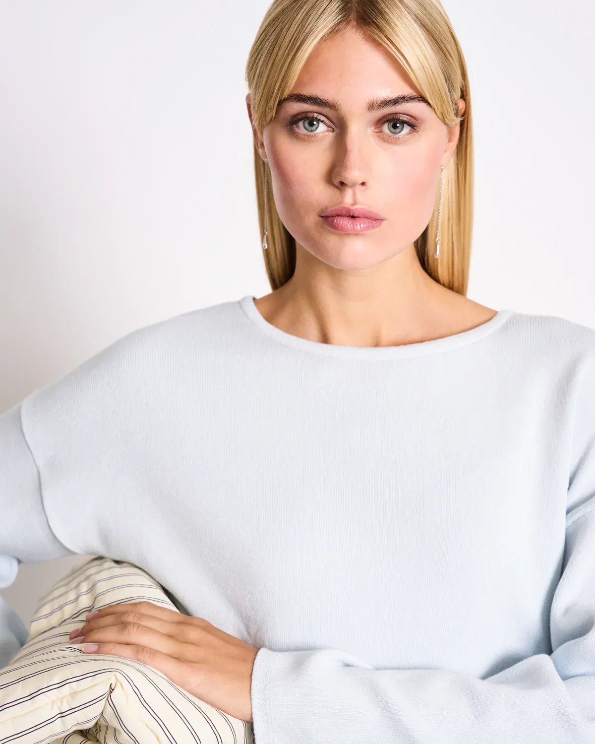 JAN ’N JUNE - WILLIAMSBURG Strickpullover • Ice Blue - ROSA ECK