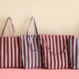 Kado Design - Tragetasche aus Baumwolle • Hellblau + Braun - ROSA ECK