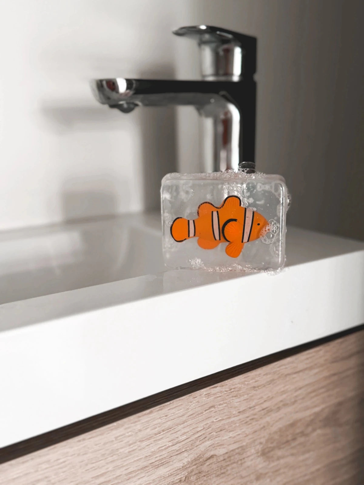 Ludi Soap - Seife mit Figur • Clownfisch - ROSA ECK
