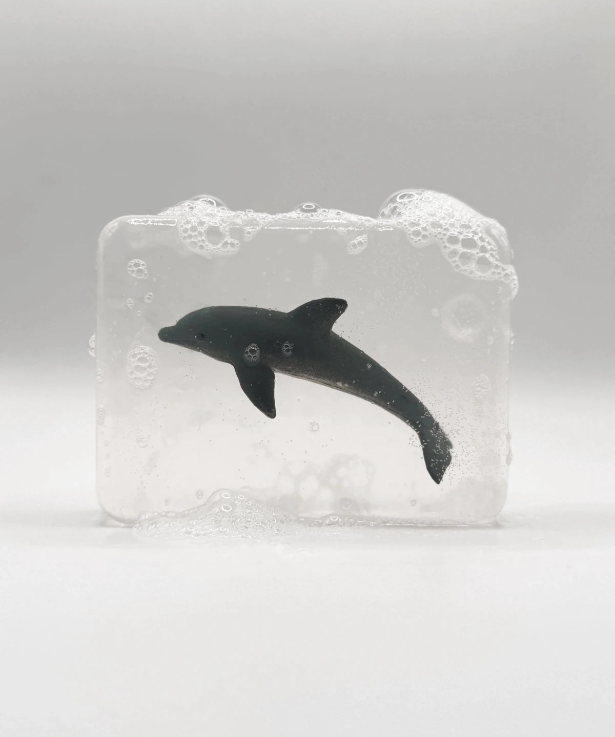 Ludi Soap - Seife mit Figur • Delfin - ROSA ECK