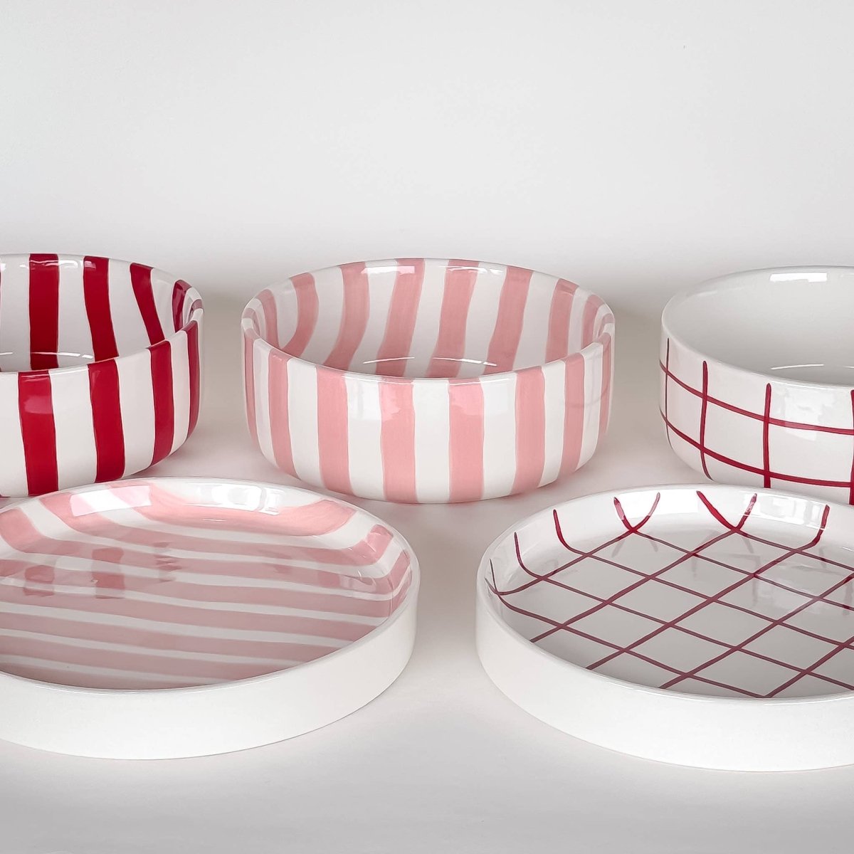Magazin Minori - GRID Schale mit Linienraster • tramonto red - Schüssel - ROSA ECK Concept Store