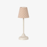 Maileg - Vintage Stehlampe – Maus Puppenhaus • Sand - ROSA ECK