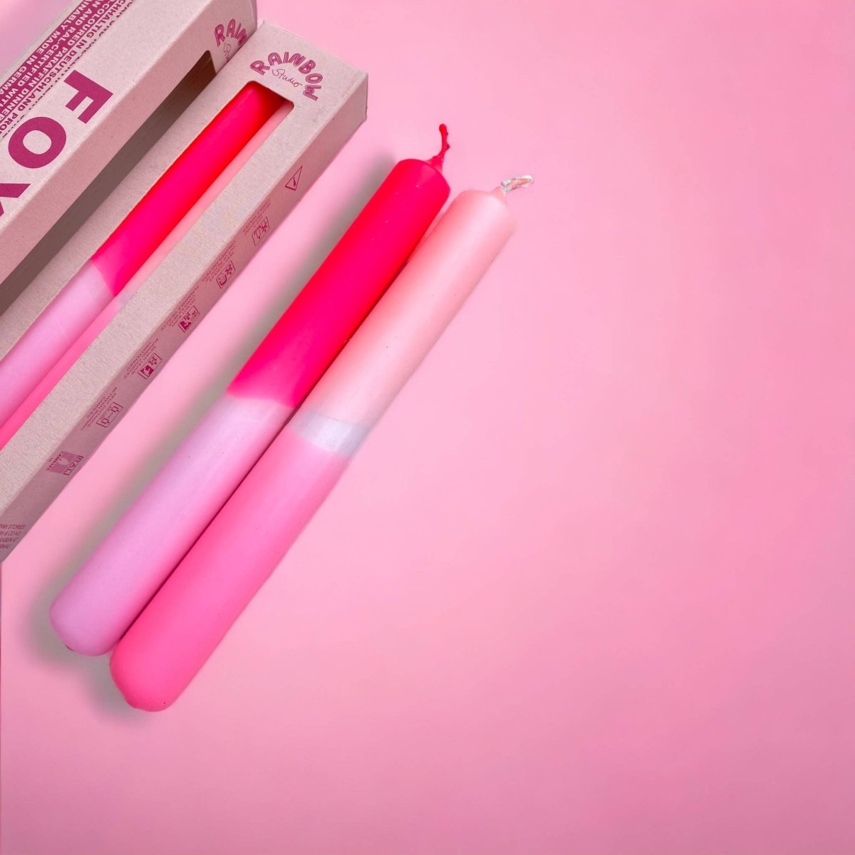 Pink Stories - RAINBOW STUDIO * Kerzen 2er - Set | Foxy - ROSA ECK - , ,