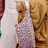 Rose in April - BANANA Bauchtasche • Graou Bubble Pink - Bauchtasche - ROSA ECK