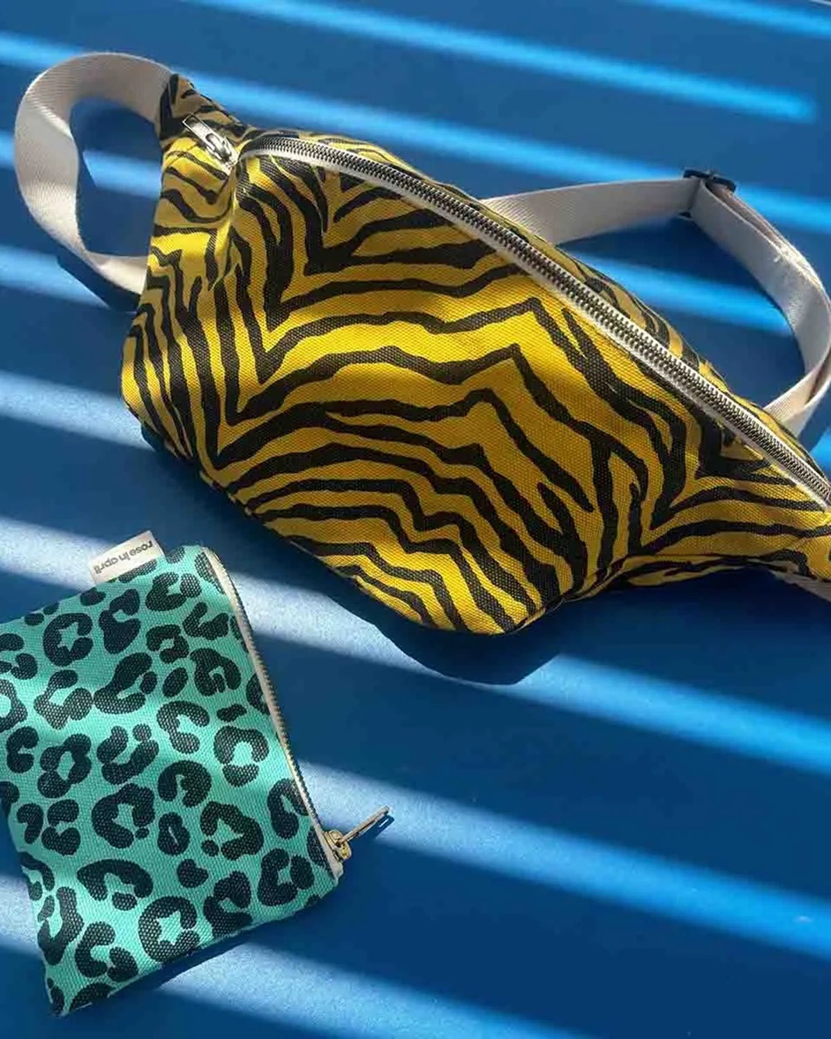 Rose in April - BANANA Bauchtasche • Zebra Bambou/Black - Bauchtasche - ROSA ECK