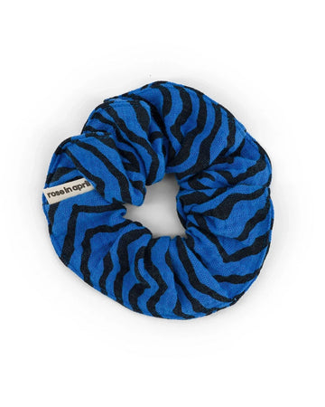 Rose in April - SCRUNCHIE Haargummi | Zebra Greek Blue - Haargummi - ROSA ECK - 