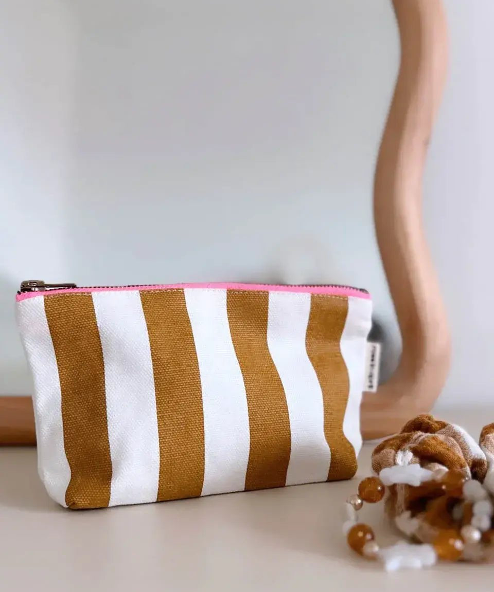 Rose in April - SOFIA Kleiner Kulturbeutel • Stripes Caramel/Ecru - Beutel - ROSA ECK Concept Store
