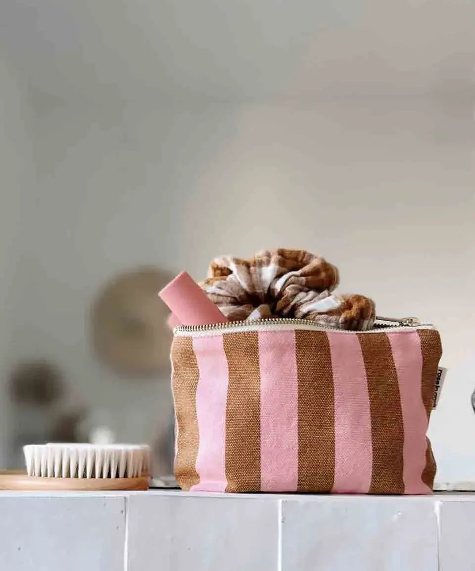 Rose in April - SOFIA Kleiner Kulturbeutel • Stripes Caramel/Strawberry - Beutel - ROSA ECK Concept Store
