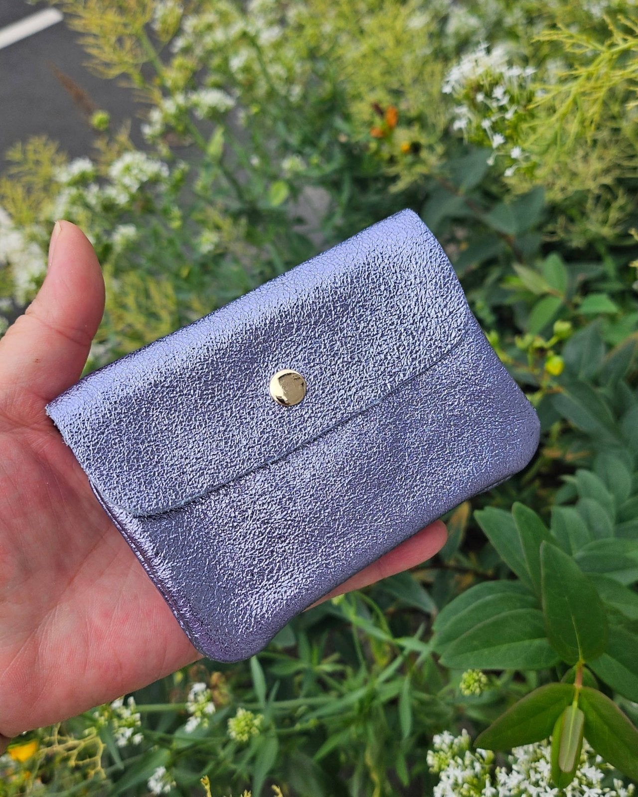 Royal Marais - Kleiner Geldbeutel aus metallischem Leder • Malvenfarbig - Geldbeutel - ROSA ECK