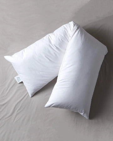 SUITE702 - bedMATE XL-Kopfkissen (Gänsefedern) • White - ROSA ECK