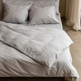 SUITE702 - Gestreiftes Spannbettlaken aus Bio-Baumwolle • Blue-Ecru - ROSA ECK
