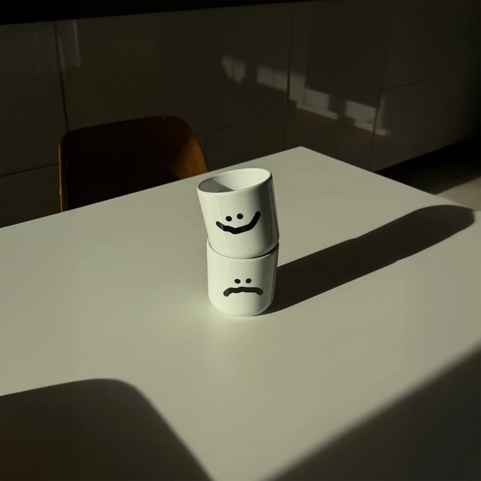 Becher aus Porzellan • BIPOLAR – Yahya Studio – Bild 7
